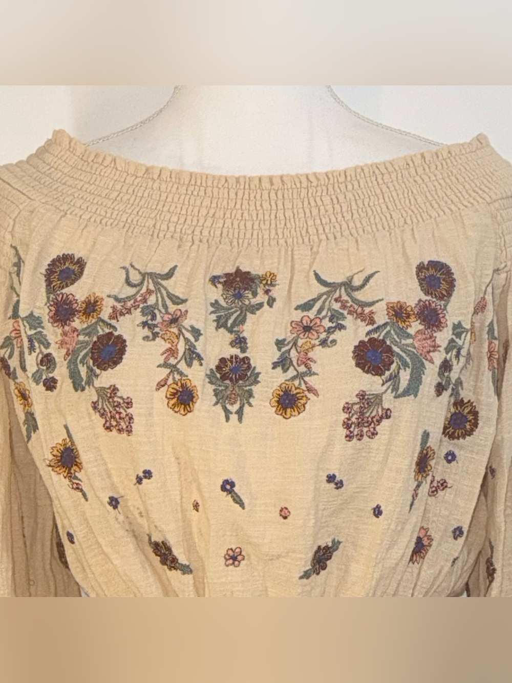 Free People Embroidered Off-The-Shoulder Boho Crop Top Women’s Size Small - Picture 3 of 8